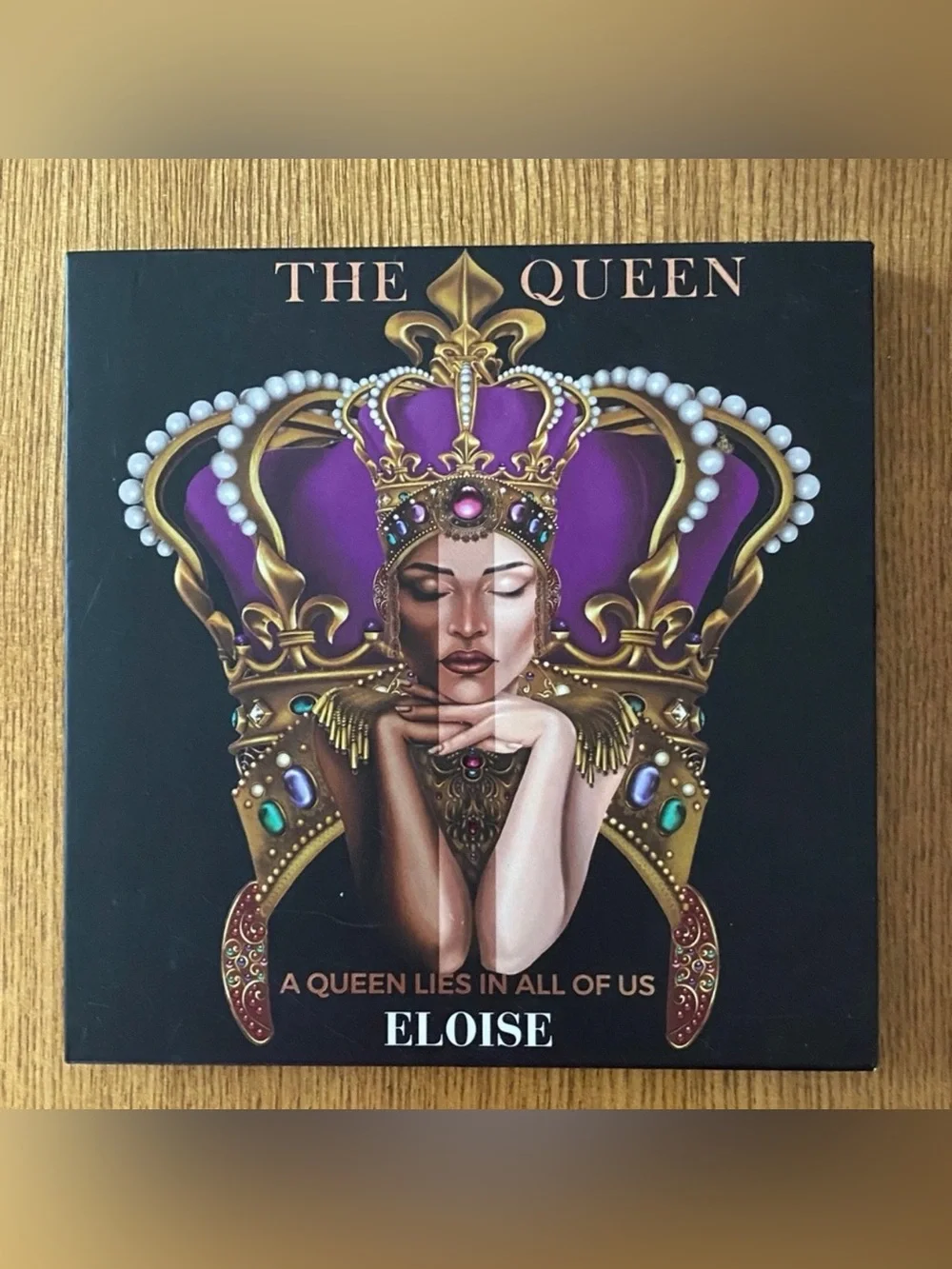 Eloise The Queen Eye Shadow Palette 20 Shades New